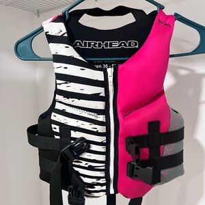 Kids Airhead life jacket